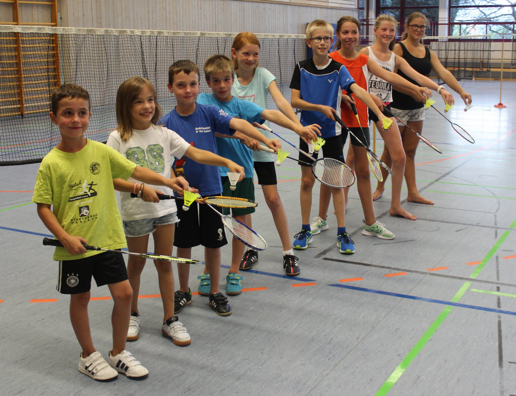 Viel Spass hatten einige hoffnungsvolle Talente beim Sommerspaßprogramm der Badmintongruppe des SV Haslach